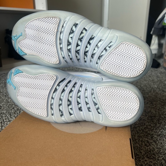 Jordan 12 Retro LOW - Picture 3 of 4